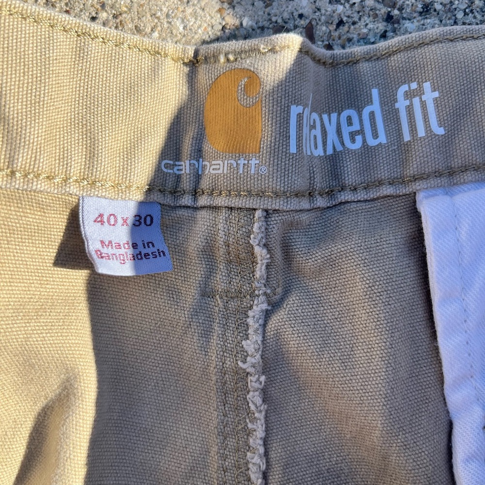 40x30 Carhartt Cargo Pants